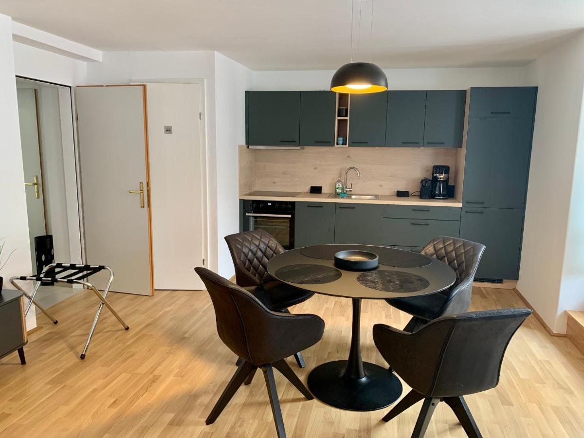 Air-Conditioned, Quiet Apartment With A Terrace In Center Of St Poelten - Smart Tv Sankt Poelten Ngoại thất bức ảnh